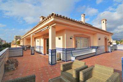 Penthouse til salg i Zona Puerto Deportivo (Fuengirola)