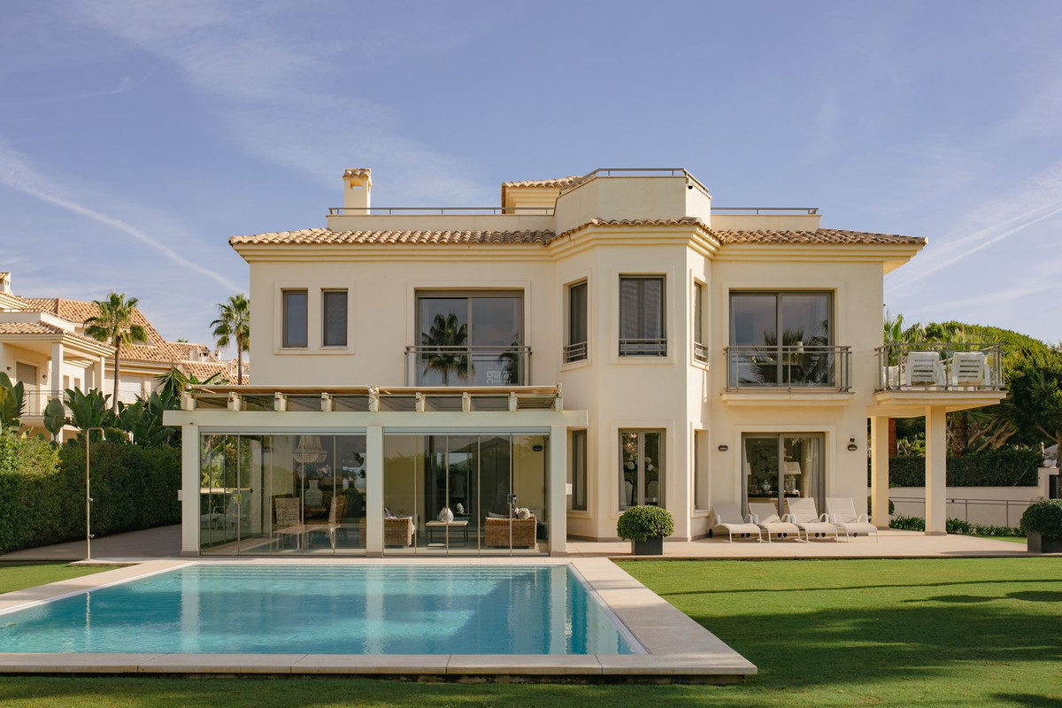 别墅 出售 在 Costabella (Marbella)