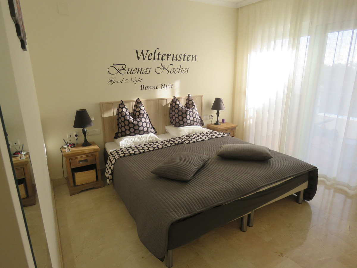 Flat for sale in Sitio de Calahonda (Mijas)