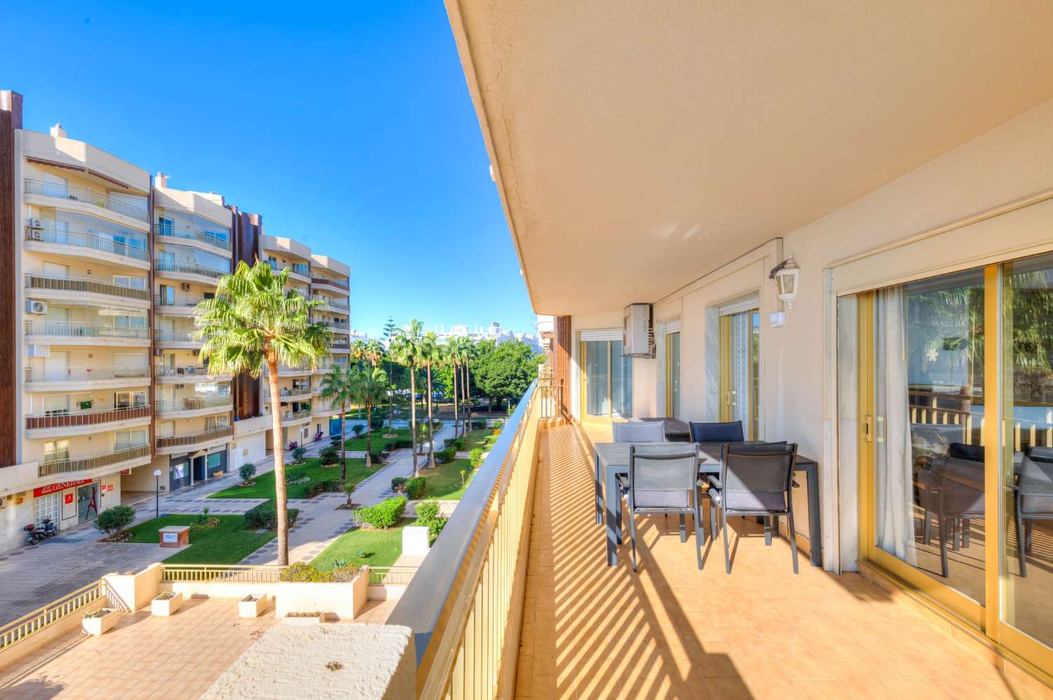 Piso en venta en Zona Sohail (Fuengirola)