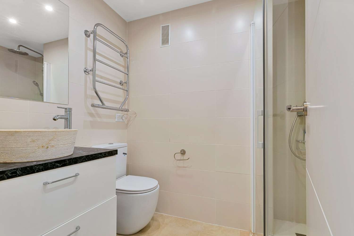 Piso en venta en Zona Sohail (Fuengirola)