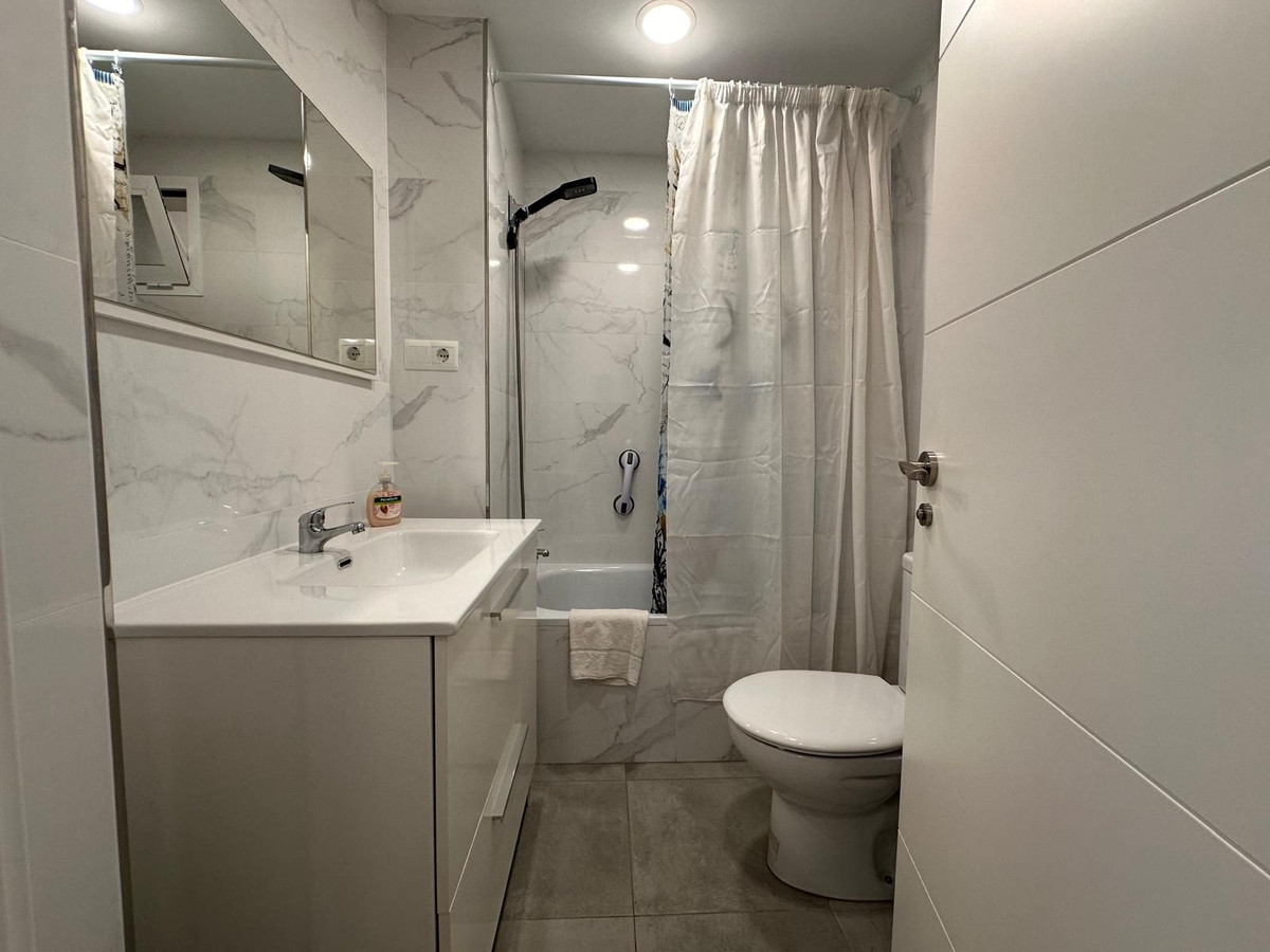 Piso en venta en El Torcal (Málaga)