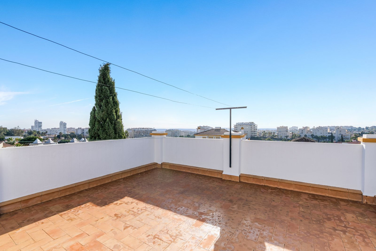 Chalet en venta en Arroyo de la Miel (Benalmádena)