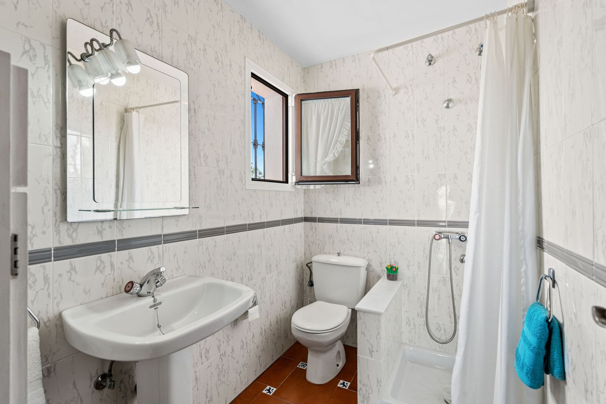 Chalet en venta en Arroyo de la Miel (Benalmádena)