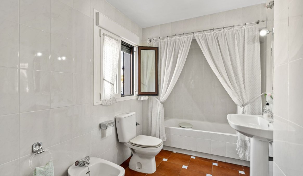 Chalet en venta en Arroyo de la Miel (Benalmádena)