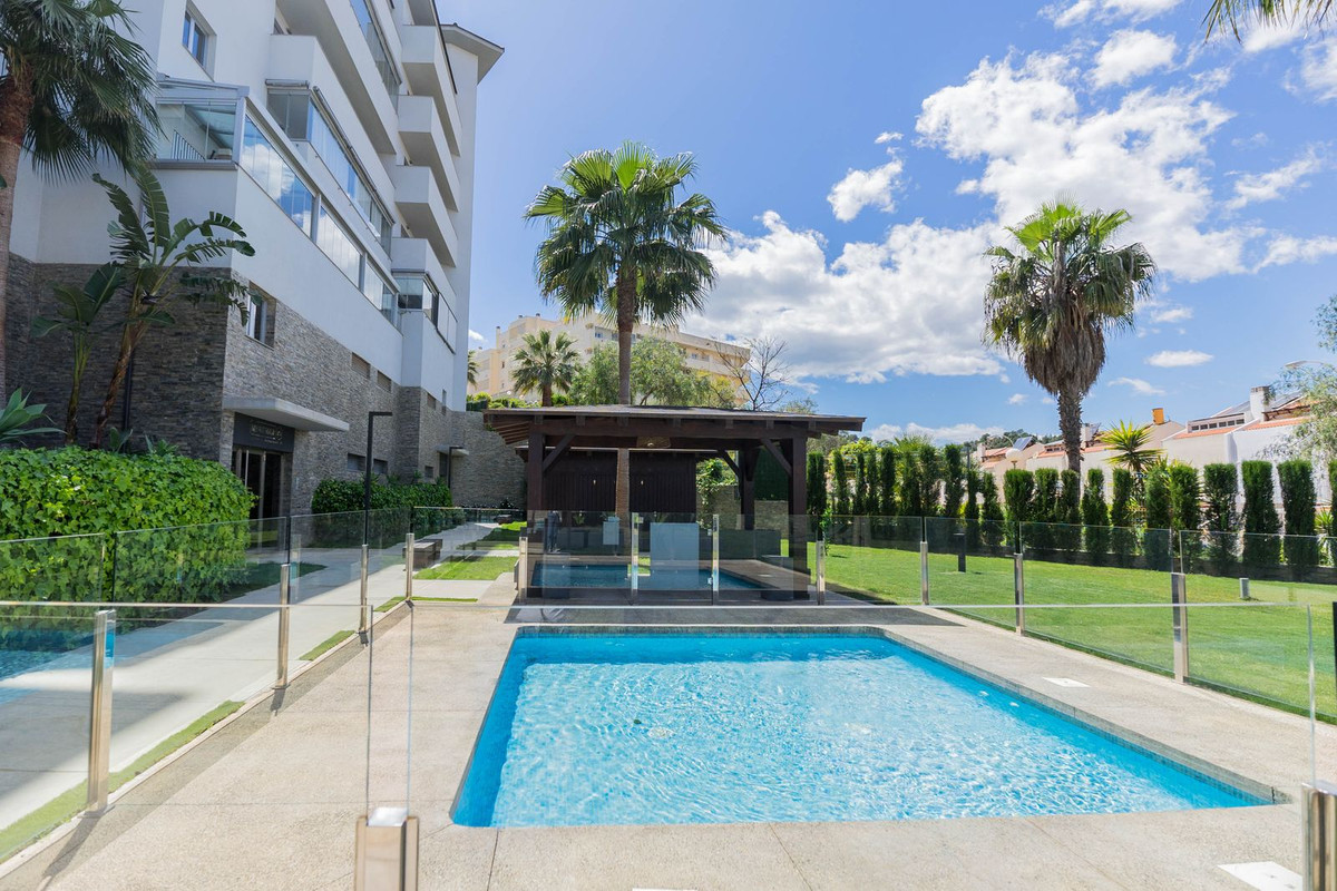 Piso en venta en Zona Sohail (Fuengirola)