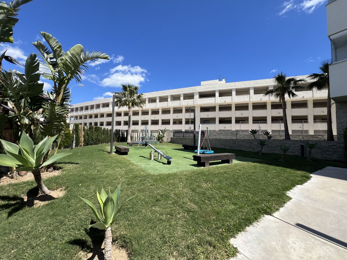 Piso en venta en Zona Sohail (Fuengirola)