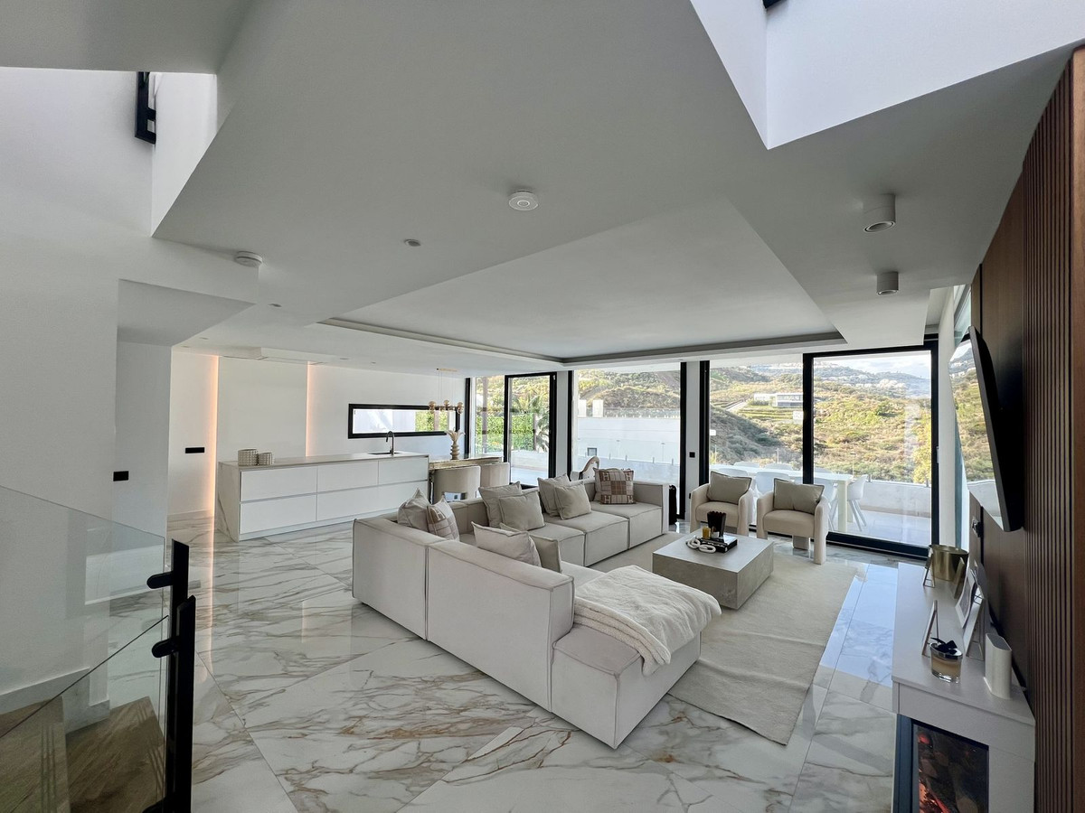 Villa en venta en La Cala Golf - Lagar Martell (Mijas)