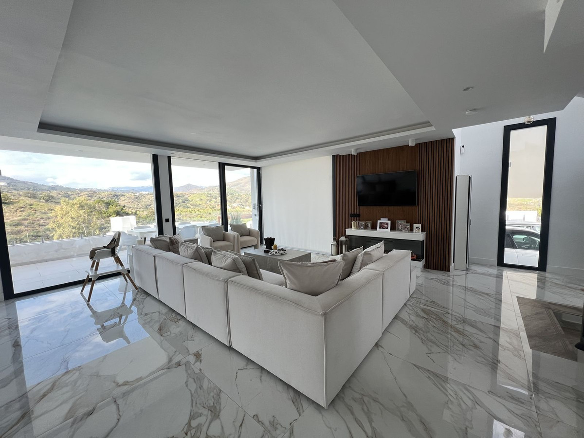 Villa en venta en La Cala Golf - Lagar Martell (Mijas)