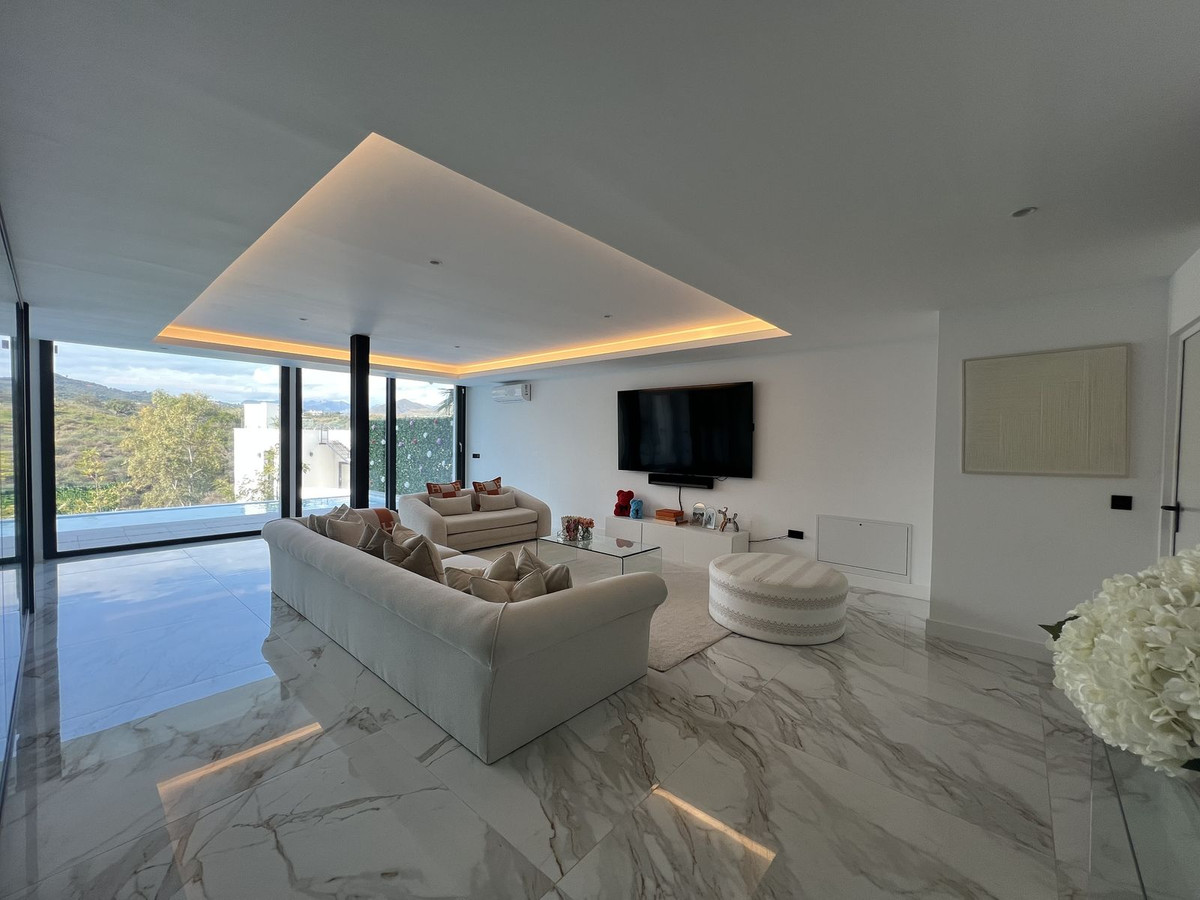 Villa en venta en La Cala Golf - Lagar Martell (Mijas)