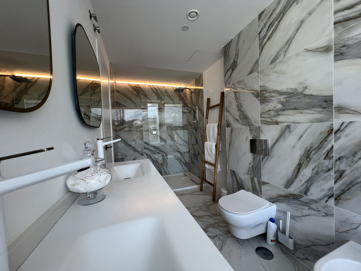 Villa en venta en La Cala Golf - Lagar Martell (Mijas)