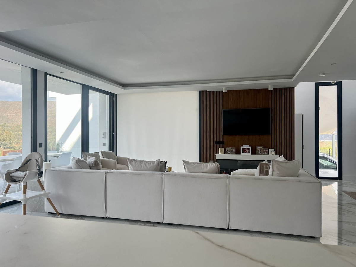 Villa en venta en La Cala Golf - Lagar Martell (Mijas)