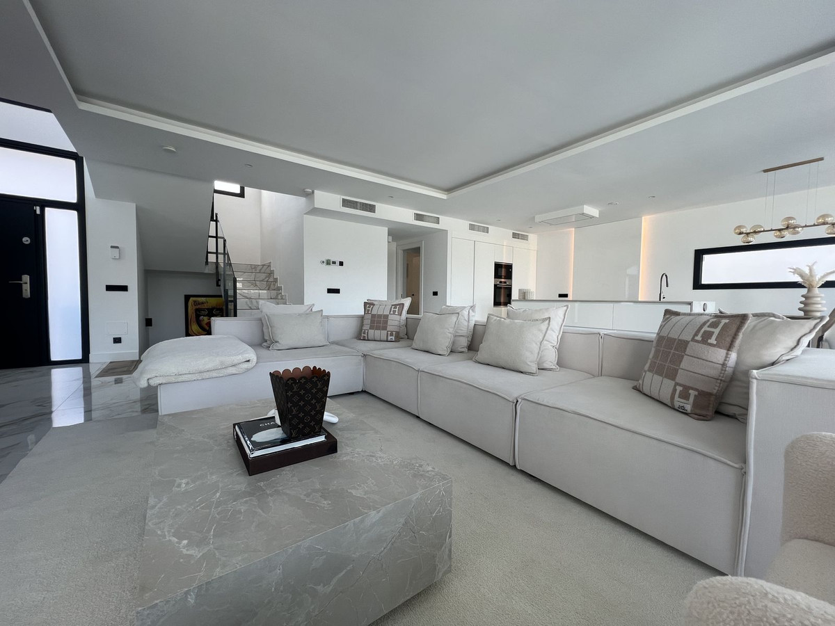 Villa en venta en La Cala Golf - Lagar Martell (Mijas)