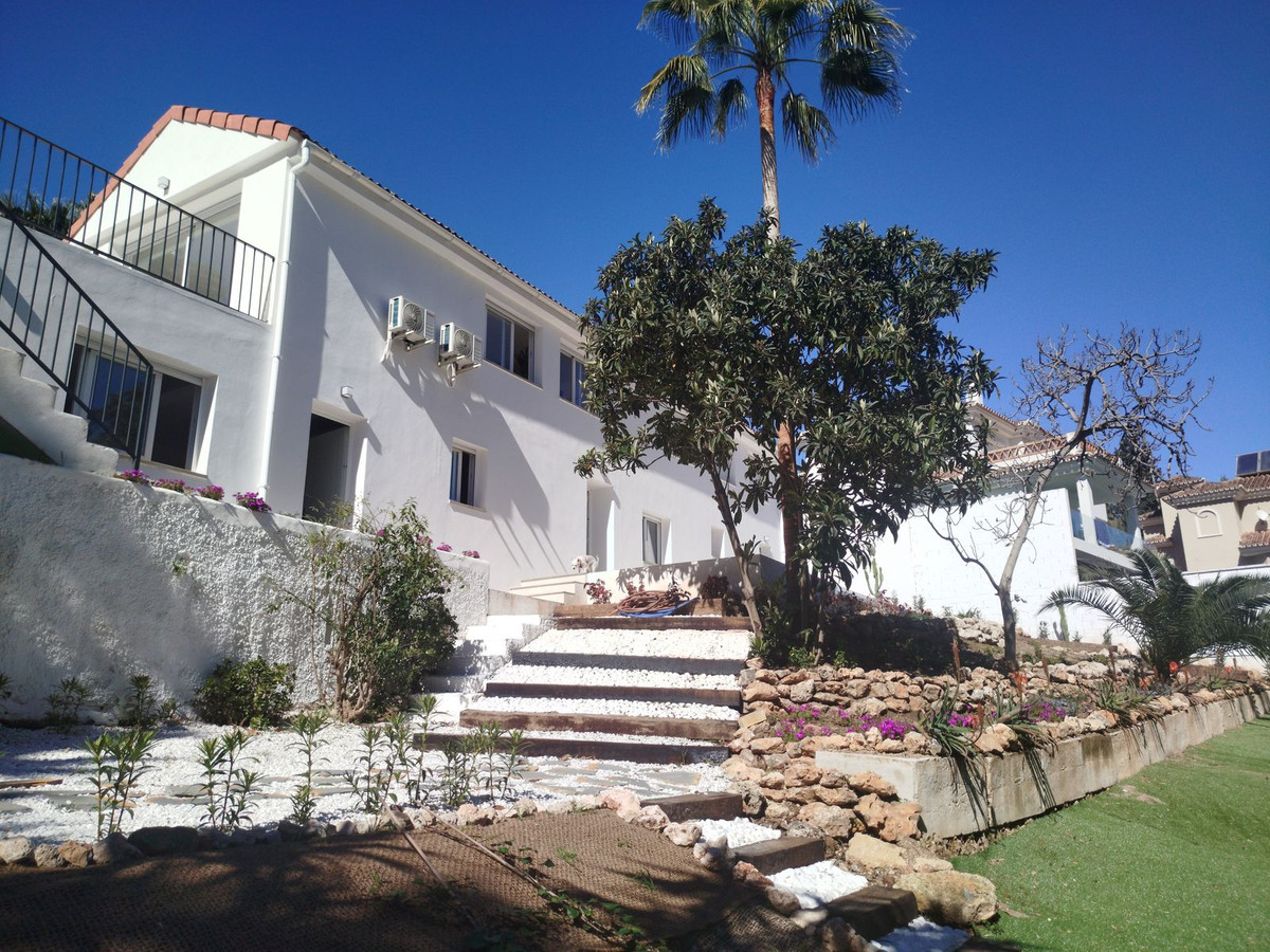 Villa en venta en Campo de Mijas