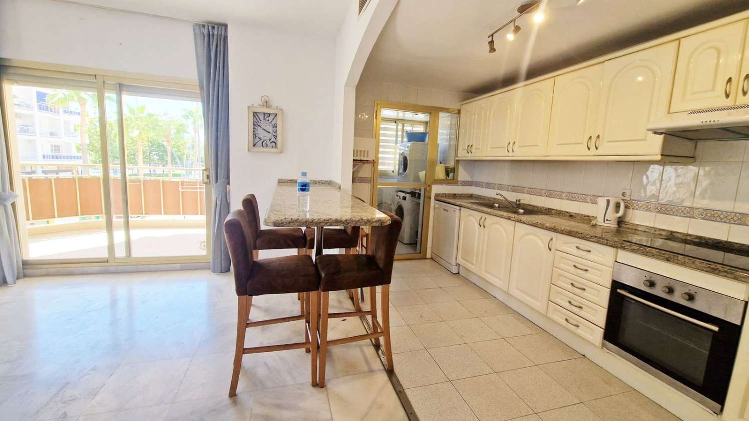 Piso en venta en Zona Sohail (Fuengirola)