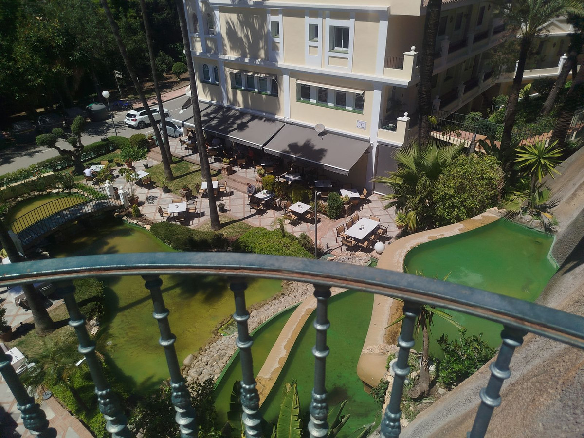 Piso en venta en Aloha (Marbella)