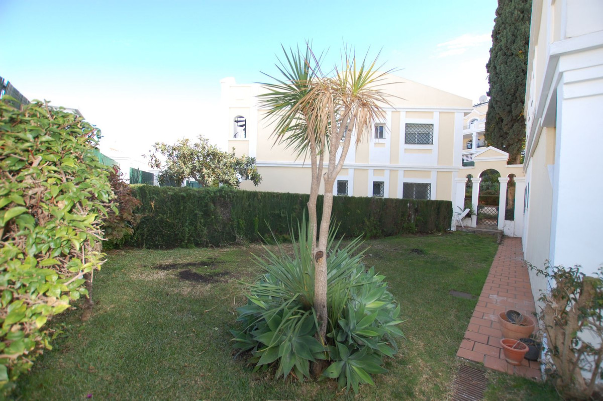 Piso en venta en Aloha (Marbella)