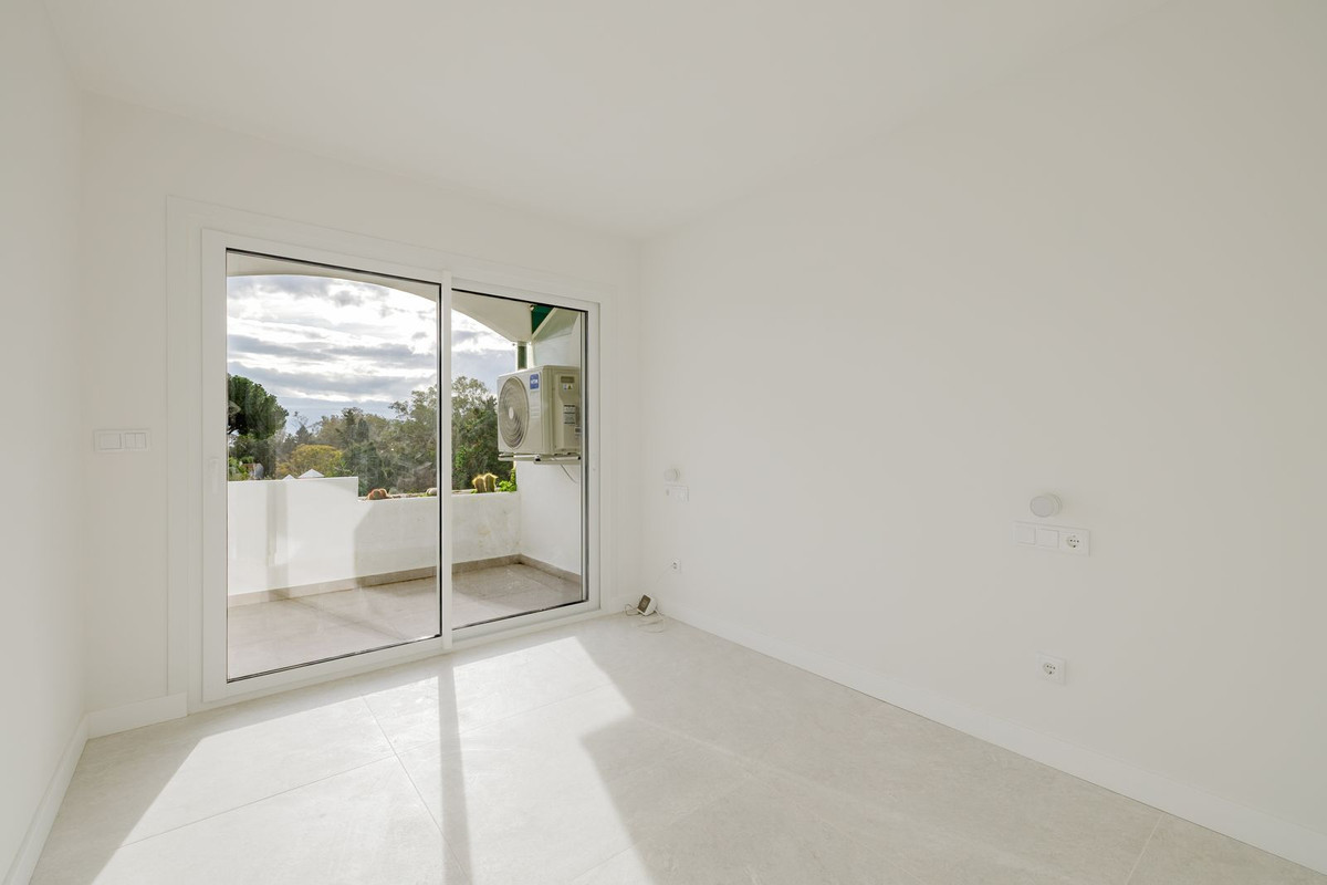 Piso en venta en Cabopino-Artola (Marbella)