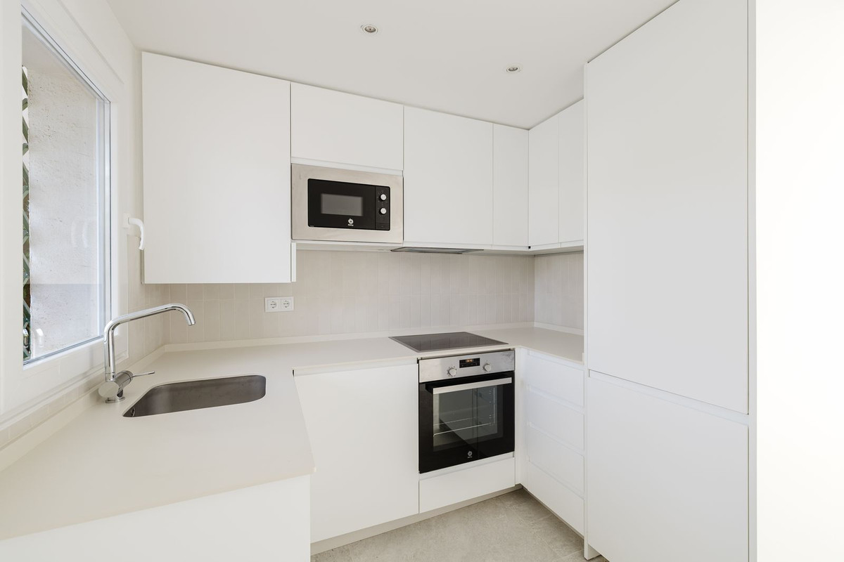 Piso en venta en Cabopino-Artola (Marbella)