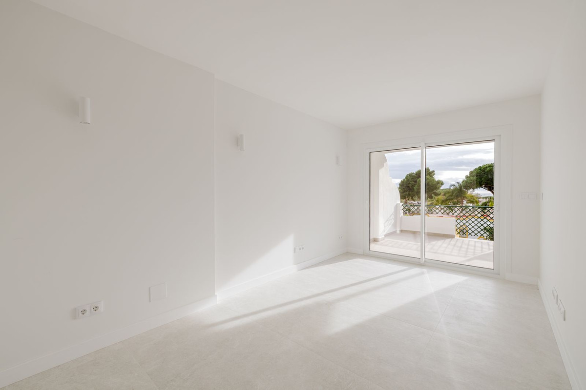 Piso en venta en Cabopino-Artola (Marbella)