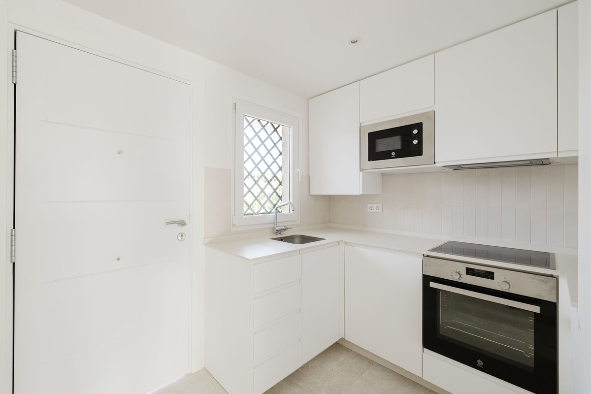 Piso en venta en Cabopino-Artola (Marbella)
