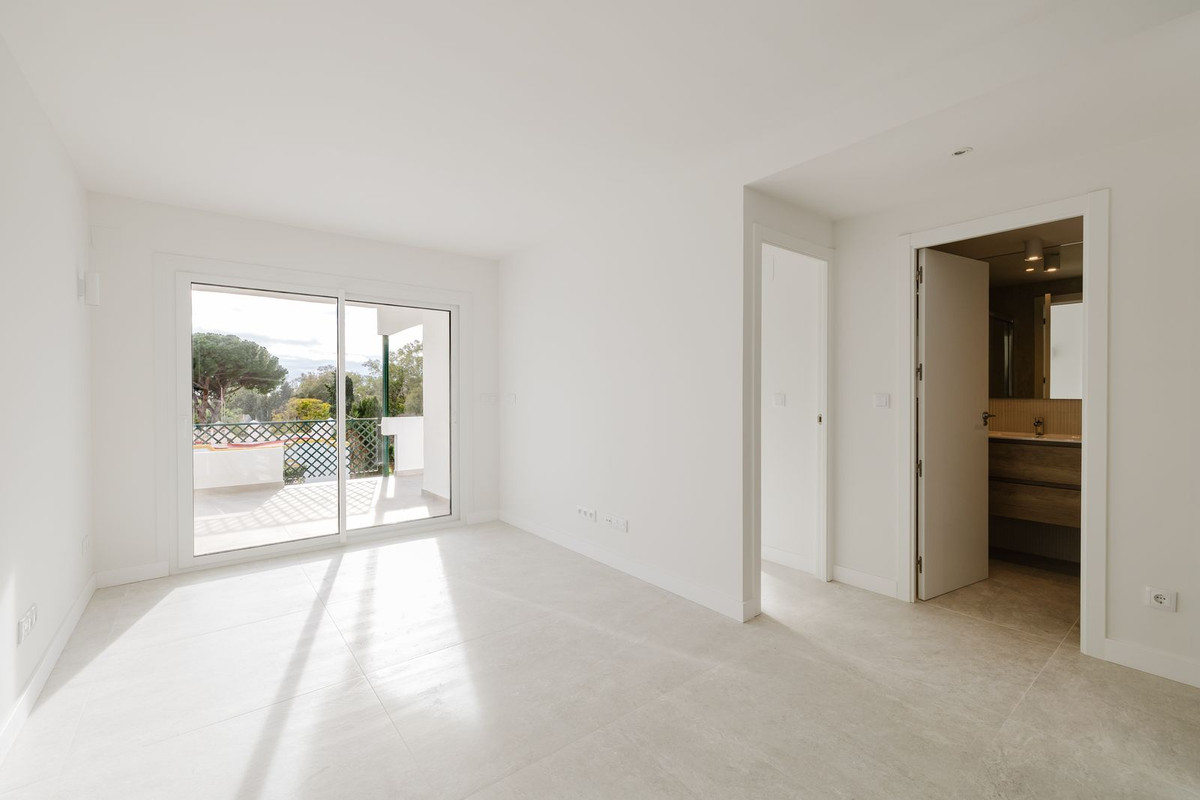 Piso en venta en Cabopino-Artola (Marbella)