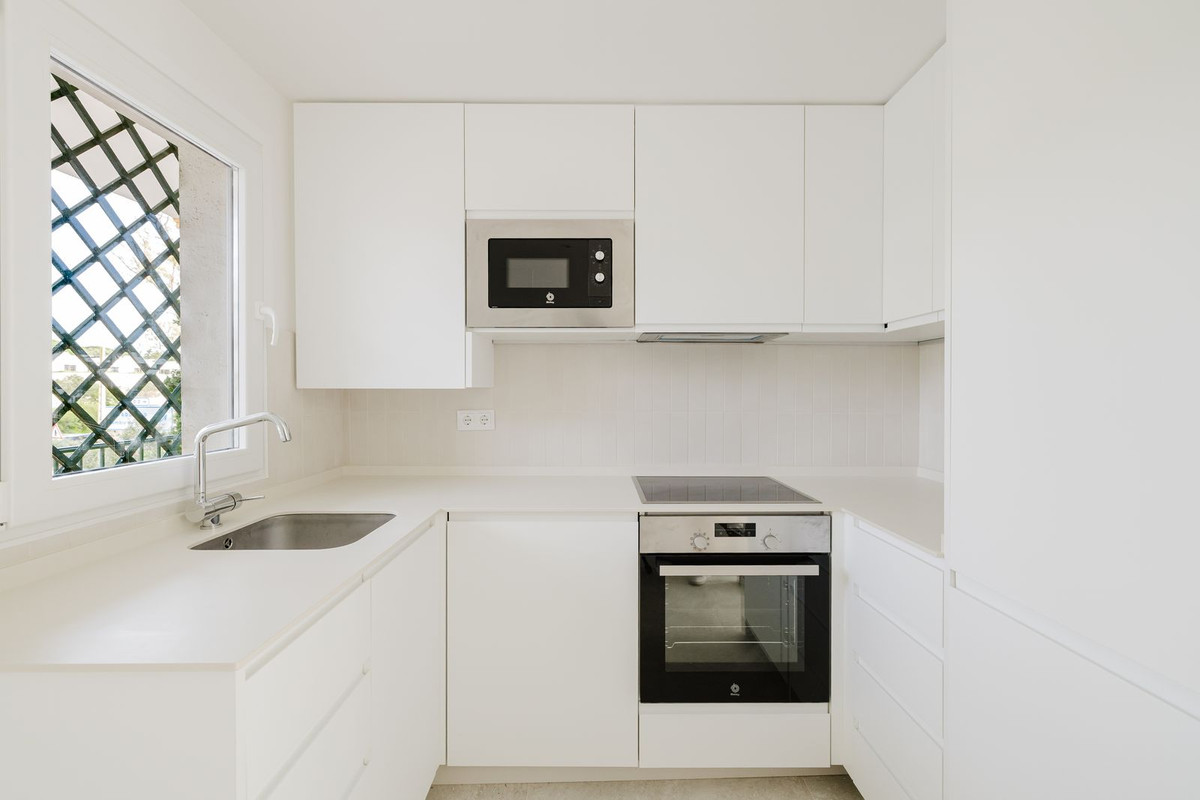 Piso en venta en Cabopino-Artola (Marbella)