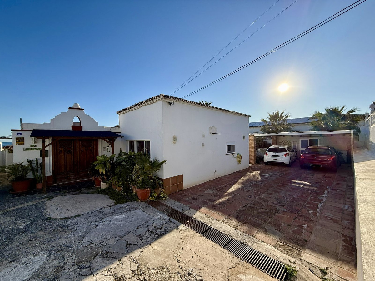Villa en venta en Calaburra - Chaparral (Mijas)