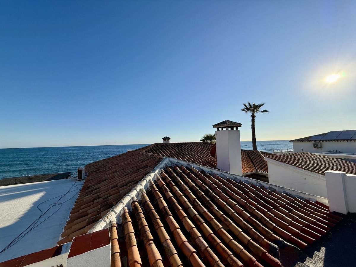 Villa en venta en Calaburra - Chaparral (Mijas)