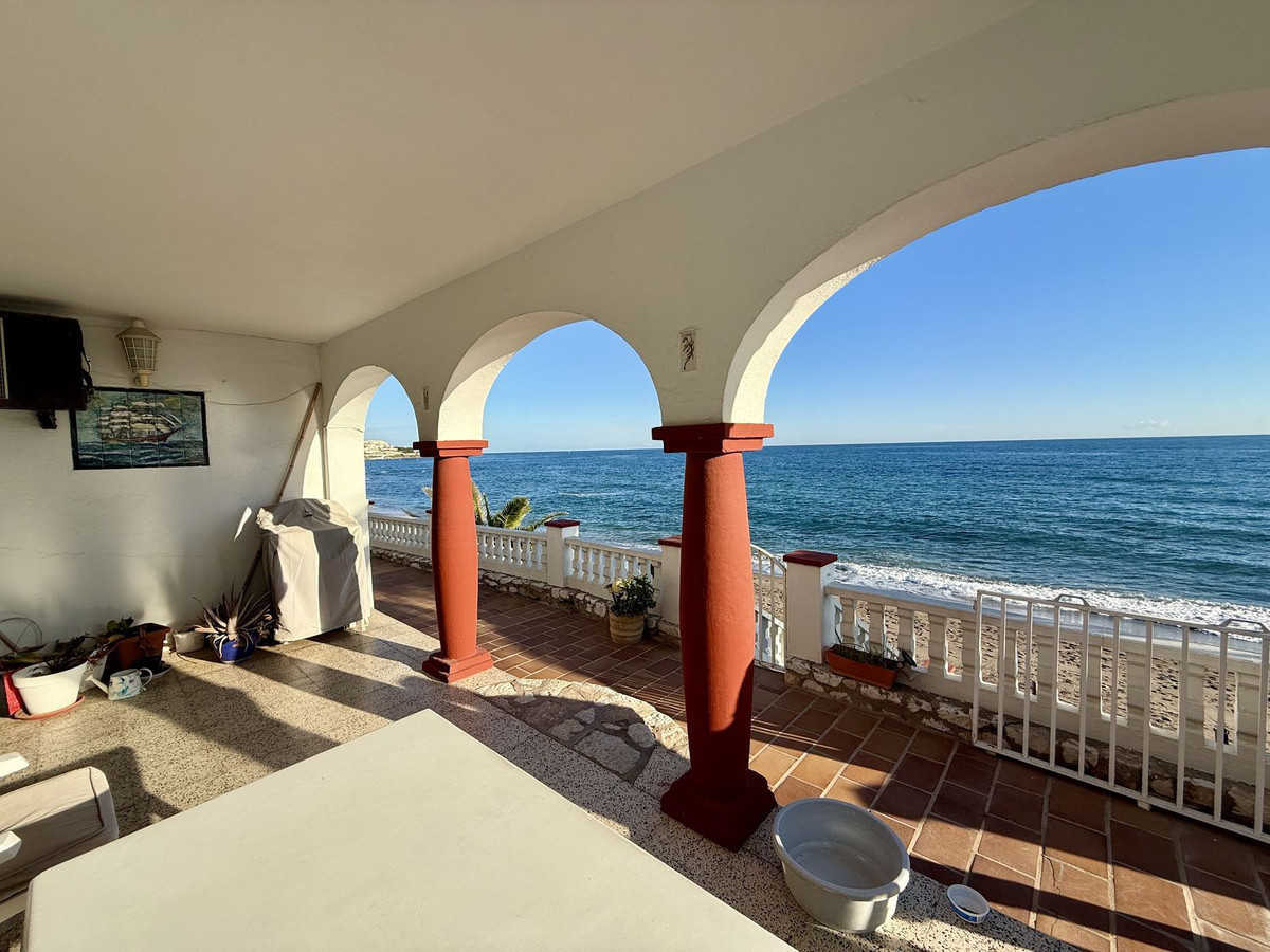 Villa en venta en Calaburra - Chaparral (Mijas)