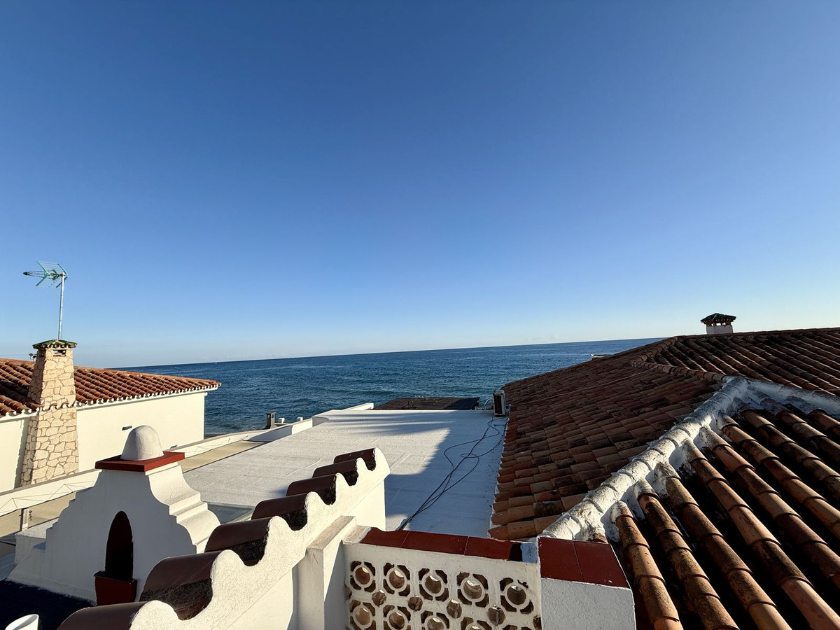Villa en venta en Calaburra - Chaparral (Mijas)