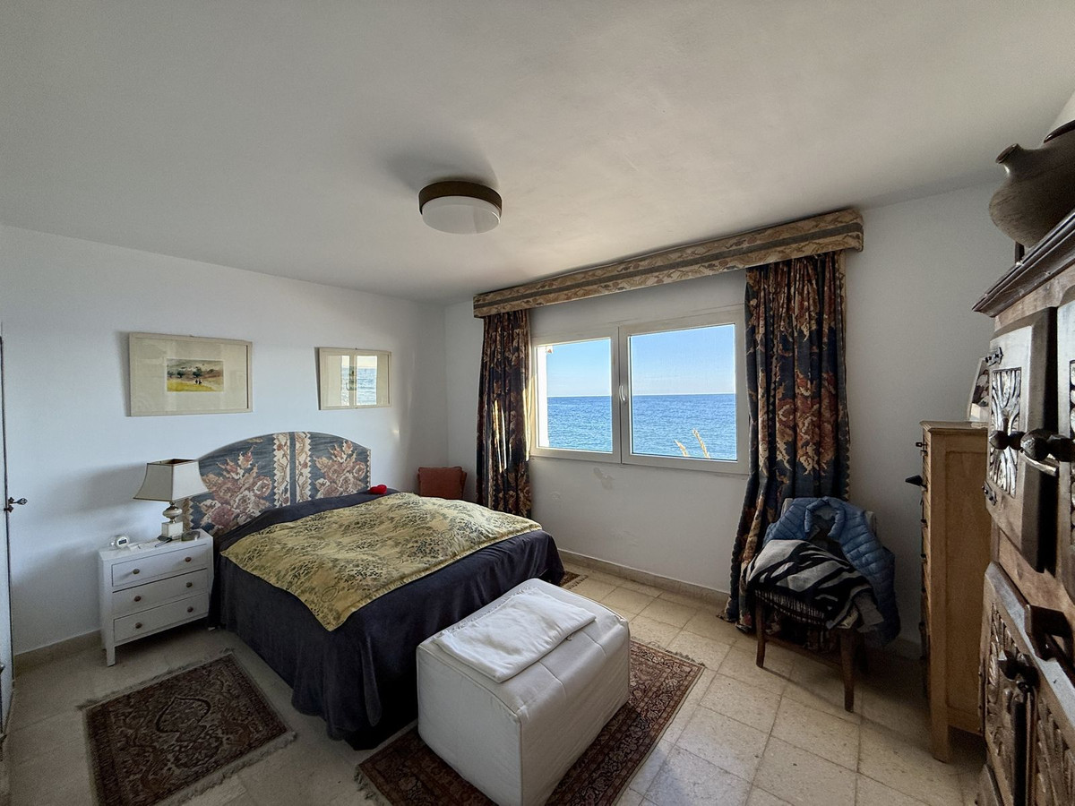 Villa en venta en Calaburra - Chaparral (Mijas)