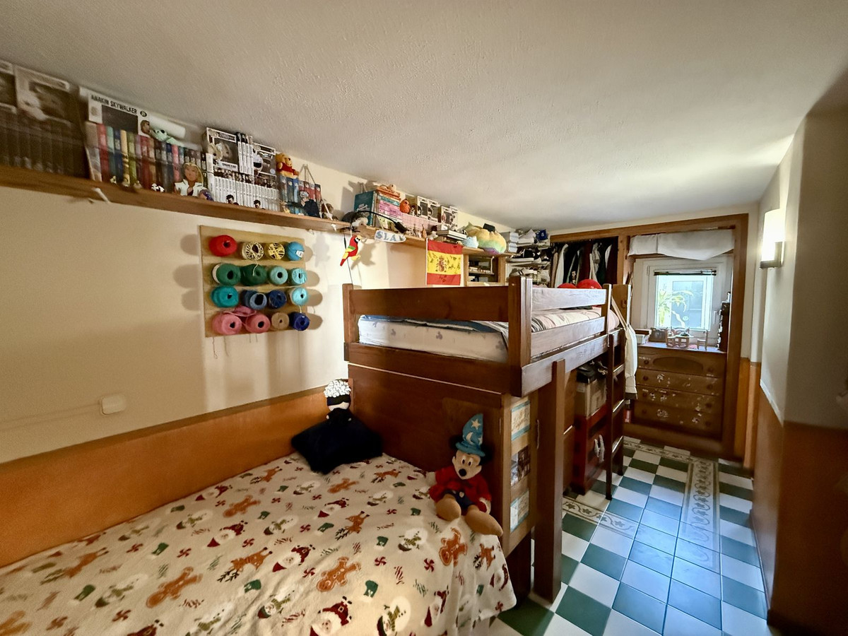Villa en venta en Calaburra - Chaparral (Mijas)