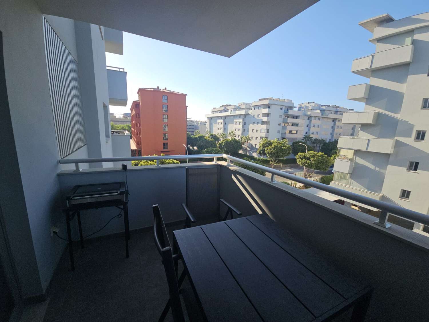 Piso en venta en Zona Sohail (Fuengirola)