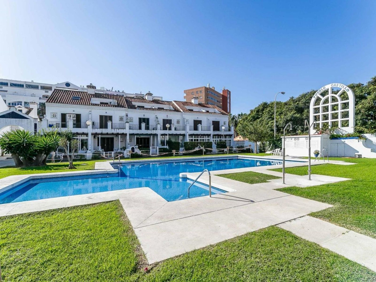 Piso en venta en Zona Sohail (Fuengirola)