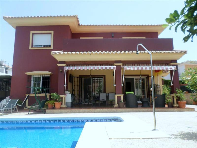 Villa for sale in Urb. La Sierrezuela (Mijas)