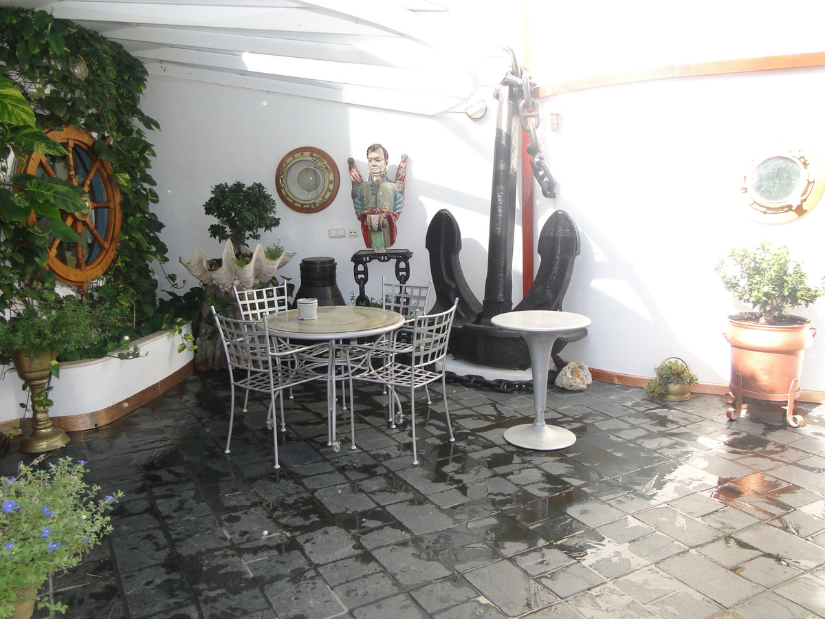 Villa en venta en Calaburra - Chaparral (Mijas)
