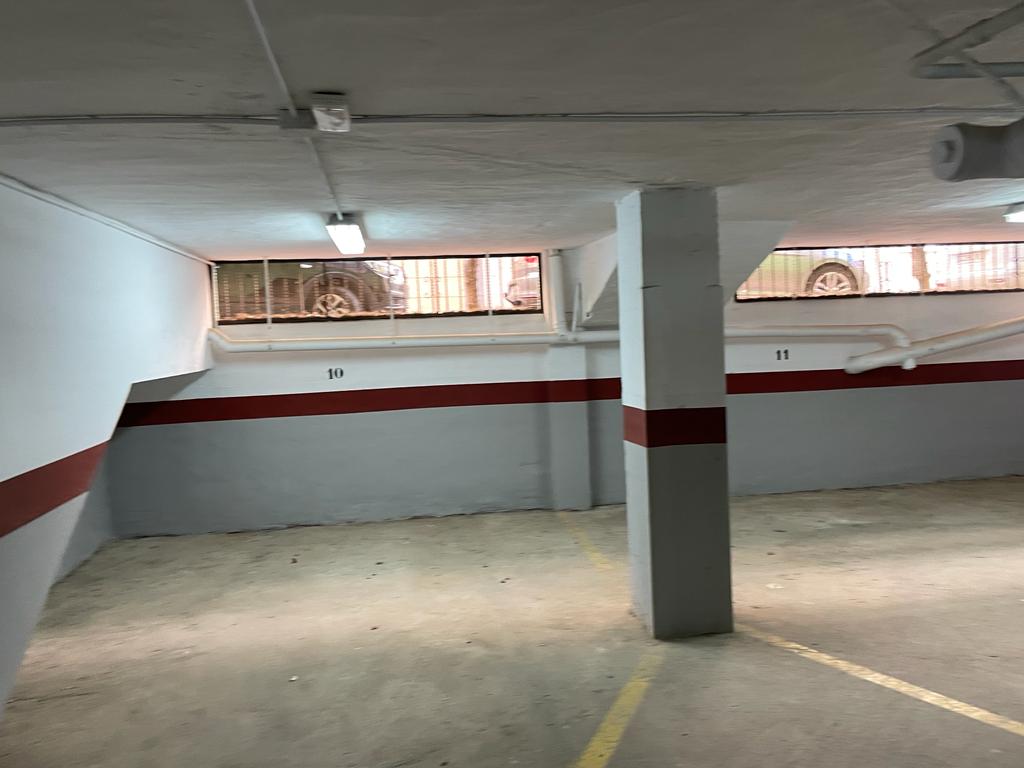 Garaje en venta en Zona Puerto Deportivo (Fuengirola)