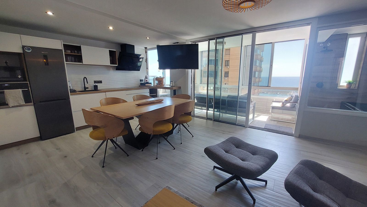 Flat for sale in Zona Puerto Deportivo (Fuengirola)