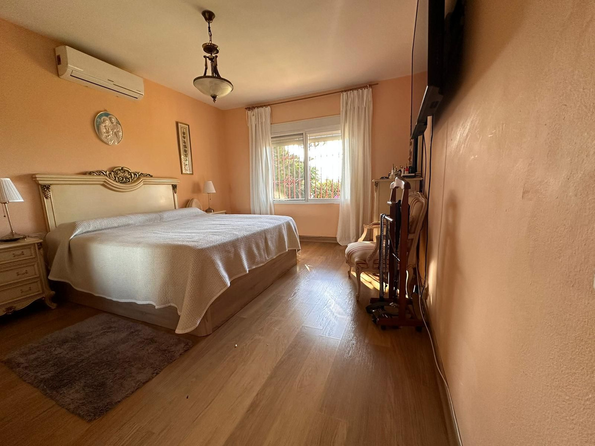 Casa en venta en Torrequebrada (Benalmádena)