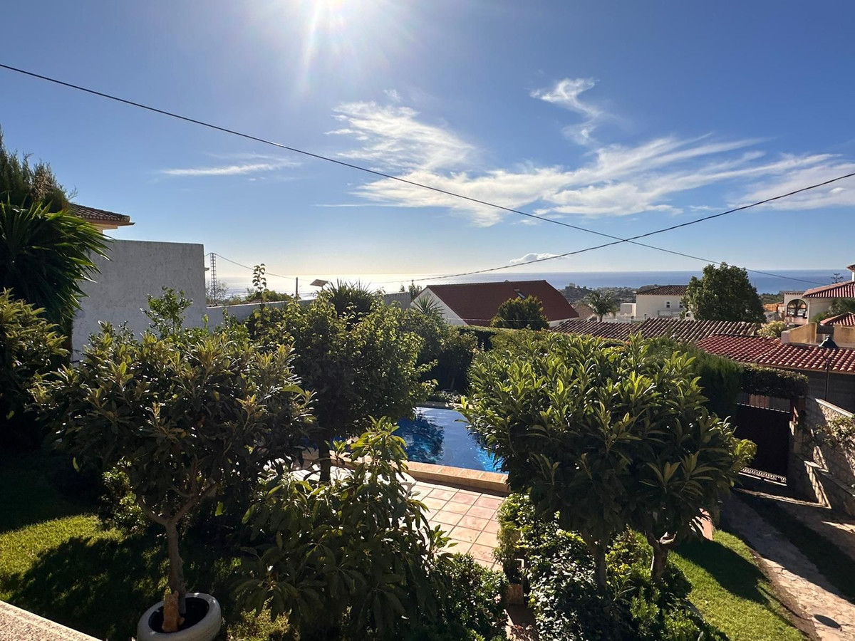 Casa en venta en Torrequebrada (Benalmádena)
