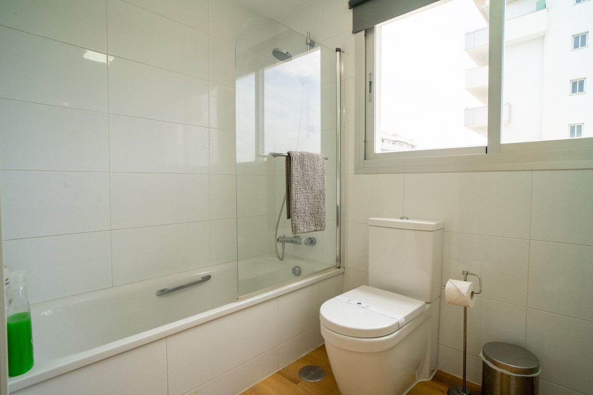 Piso en venta en Zona Sohail (Fuengirola)
