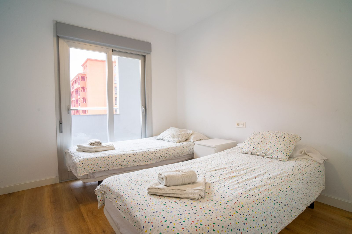 Piso en venta en Zona Sohail (Fuengirola)