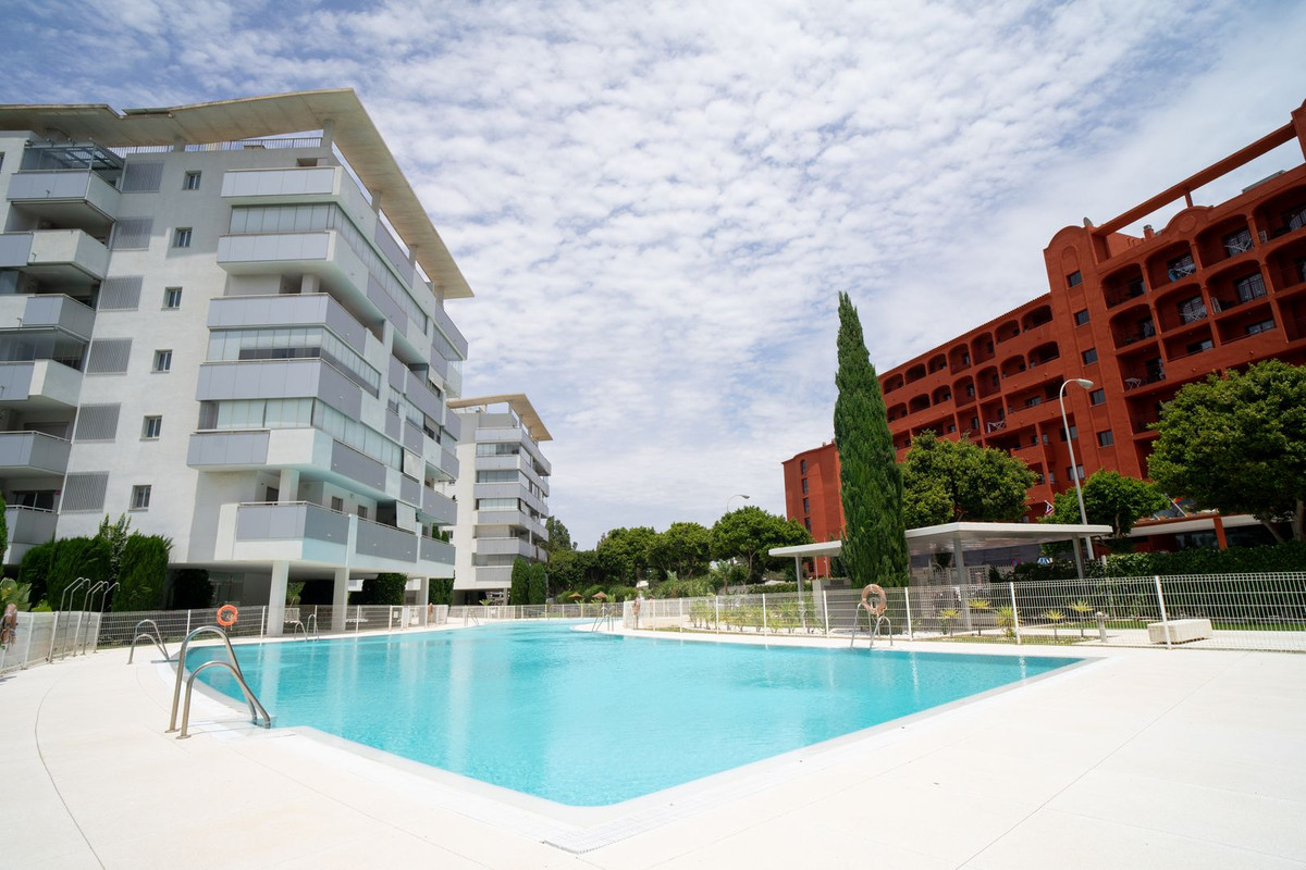 Piso en venta en Zona Sohail (Fuengirola)