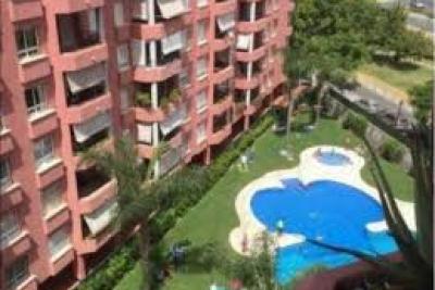 Piso en venta en Los Boliches (Fuengirola)