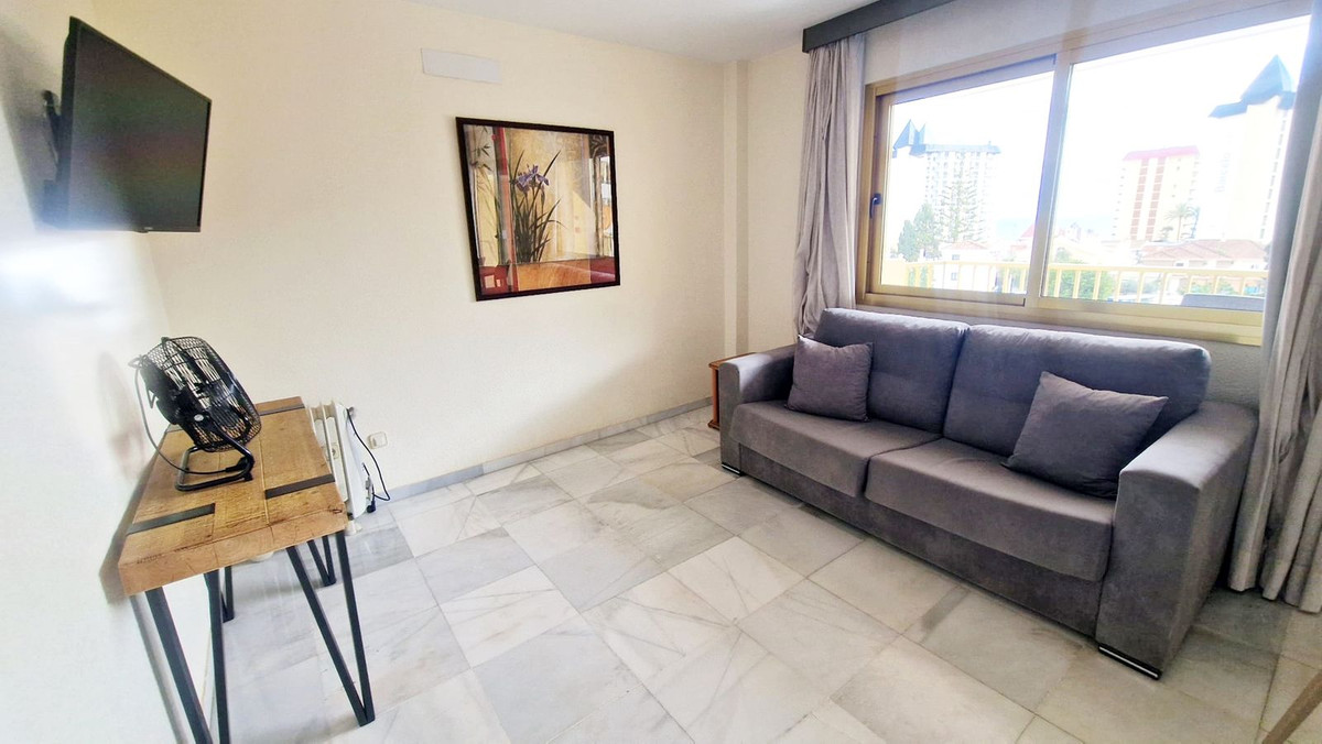 Piso en venta en Zona Sohail (Fuengirola)