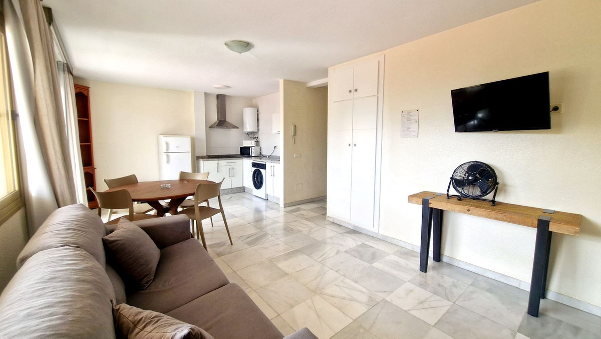 Piso en venta en Zona Sohail (Fuengirola)