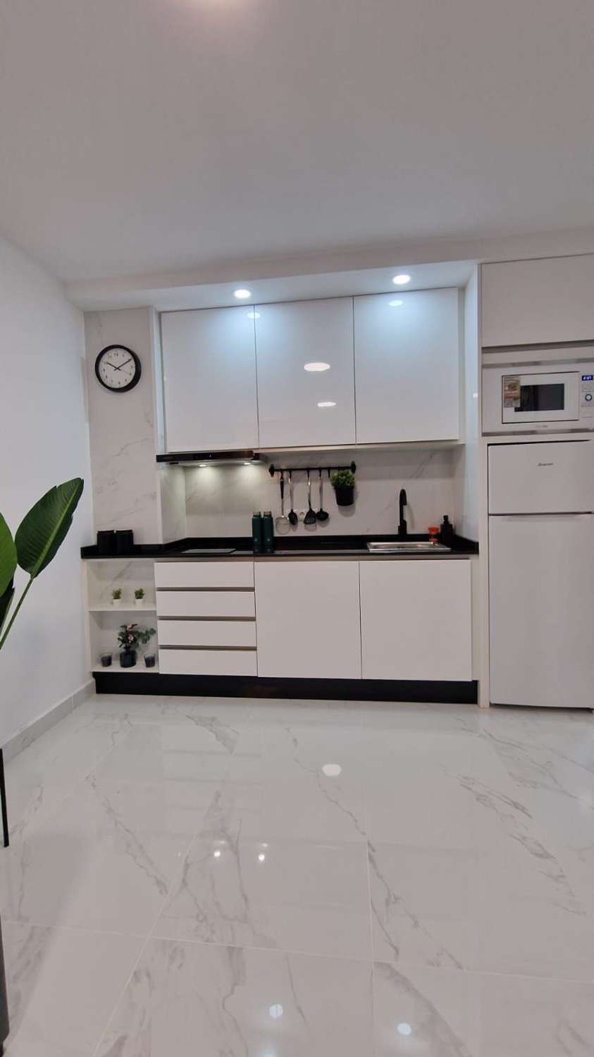 Piso en venta en Zona Puerto Deportivo (Fuengirola)