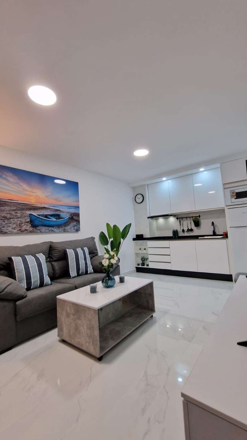 Piso en venta en Zona Puerto Deportivo (Fuengirola)