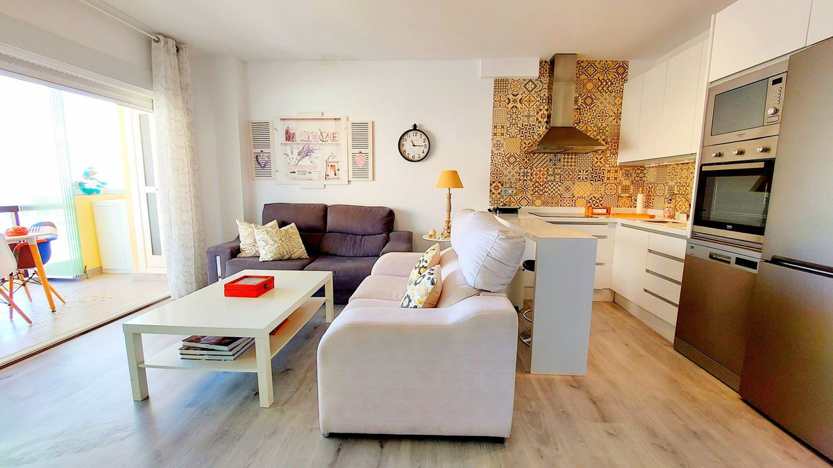 Piso en venta en Zona Sohail (Fuengirola)